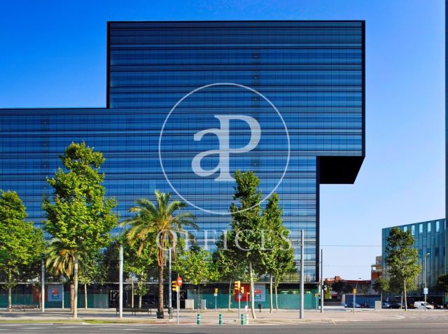 Edificio exclusivo de oficinas en alquiler