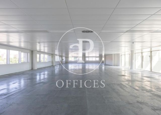 Immeuble de bureaux exclusif à louer