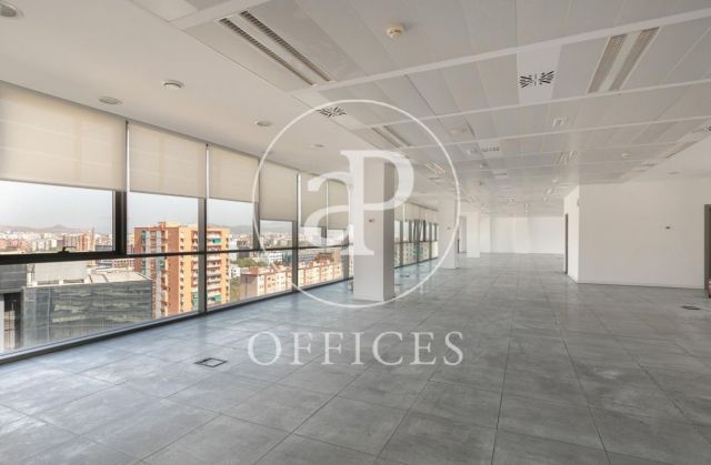 Immeuble de bureaux exclusif à louer