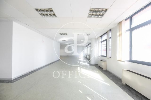 Edificio exclusivo de oficinas en alquiler