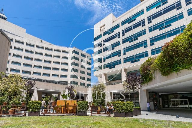 Edificio exclusivo de oficinas en alquiler