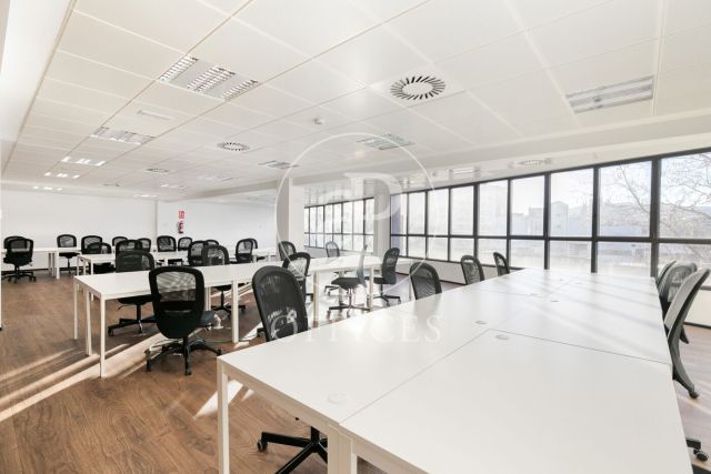 Immeuble de bureaux exclusif à louer