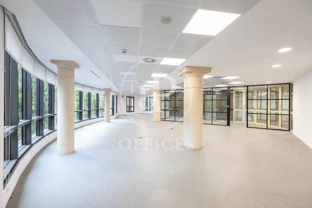 Exclusive offices building for rent