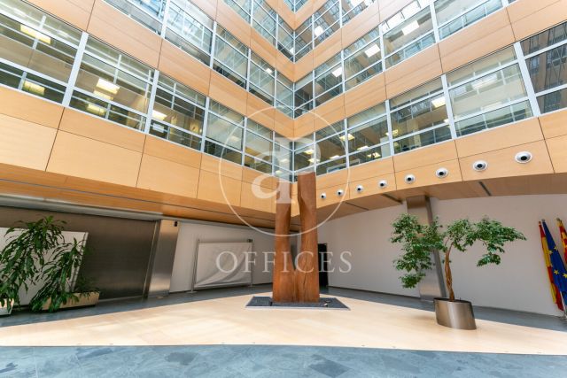 Immeuble de bureaux exclusif à louer