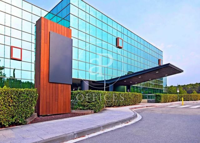 Edificio exclusivo de oficinas en alquiler