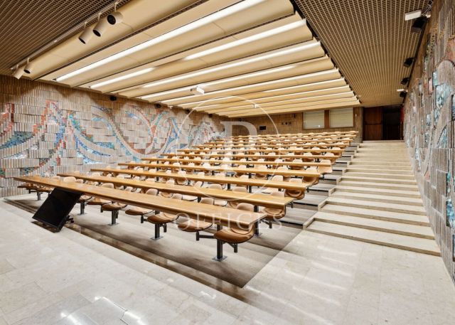 Edificio exclusivo de oficinas en alquiler