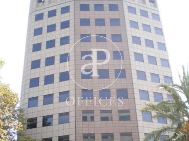 Edifici exclusivament d’oficines en lloguer