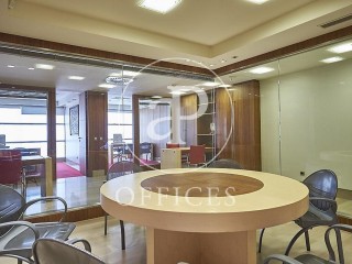 Immeuble de bureaux exclusif à louer