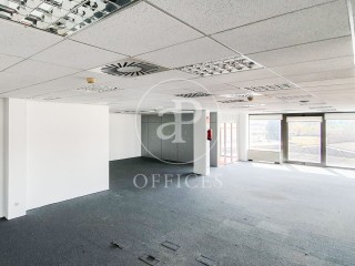 Edificio exclusivo de oficinas en alquiler